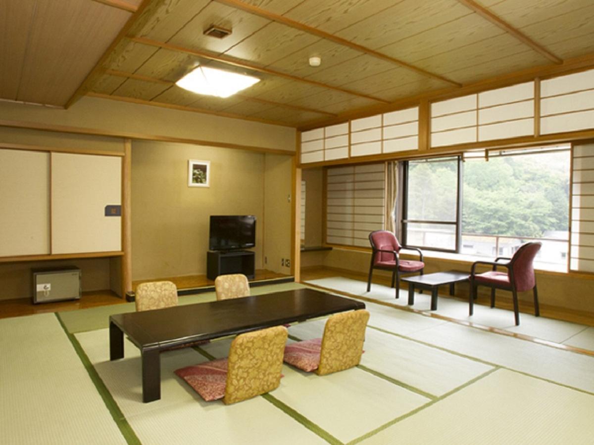 Izu Nagaoka Kinjokan Izunokuni Zewnętrze zdjęcie